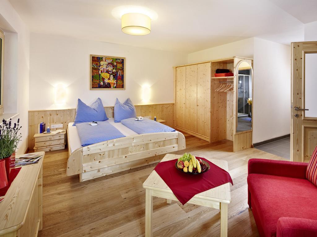 Appartement Waldhaeusl Neukirchen am Großvenediger Kamer foto